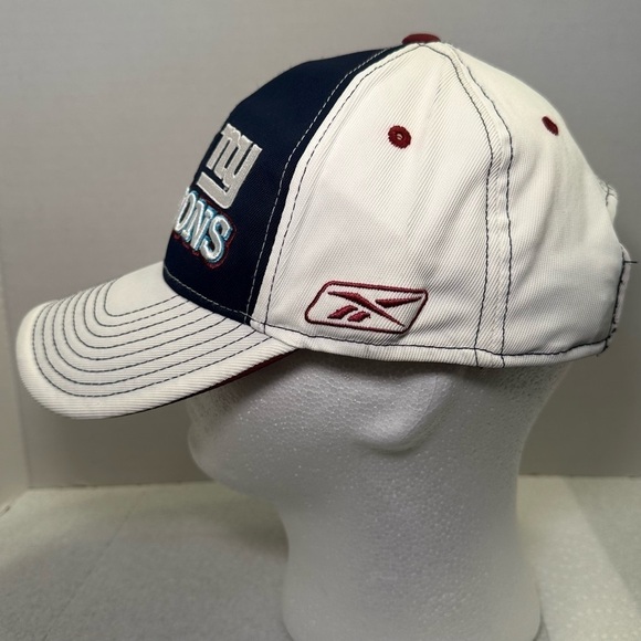 2008 New York Giants Super Bowl XLII Champions Reebok NFL  2008 New York Giants Super Bowl XLII Champions Reebok NFL adjustable Cap Hat NEW